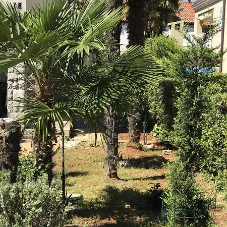 Appartamento By The Sea Malinska, Krk - 13523 Malinska
