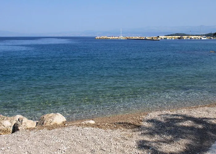아파트 By The Sea Malinska, Krk - 13523 *